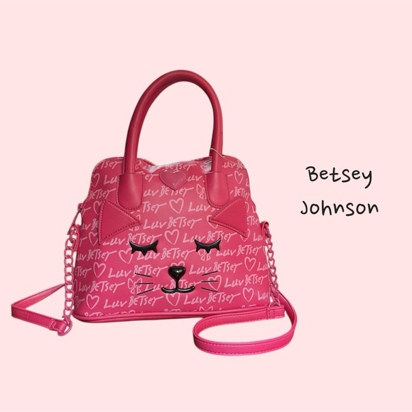Betsey Johnson Handbags - NWT LUV BETSEY BY BETSEY JOHNSON PINK CAT PURSE